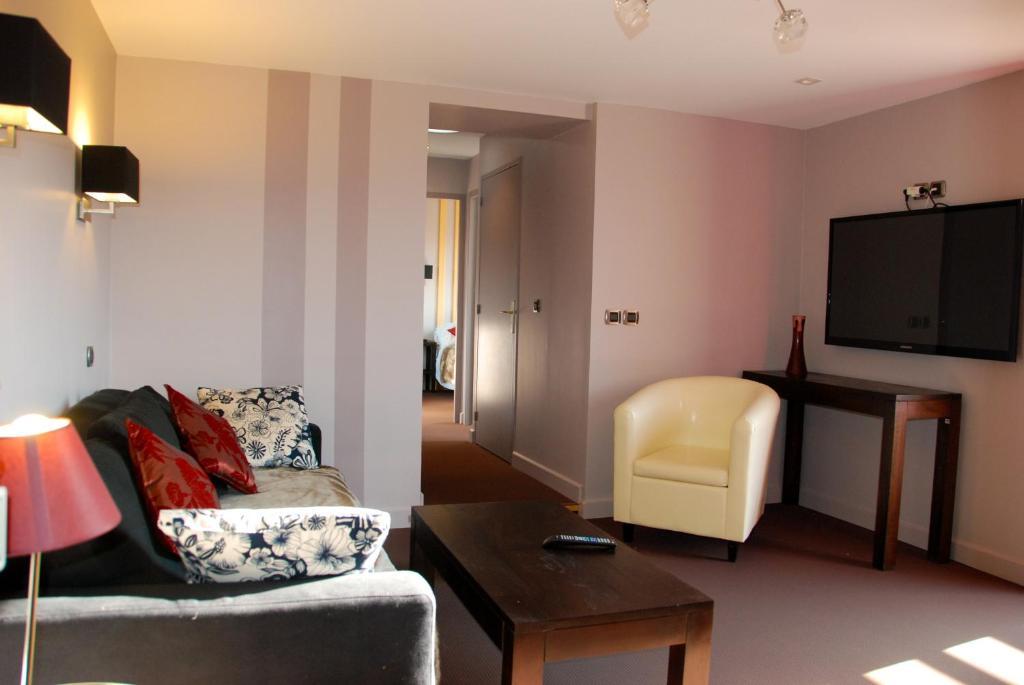 Hotel Corrieu La Llagonne الغرفة الصورة